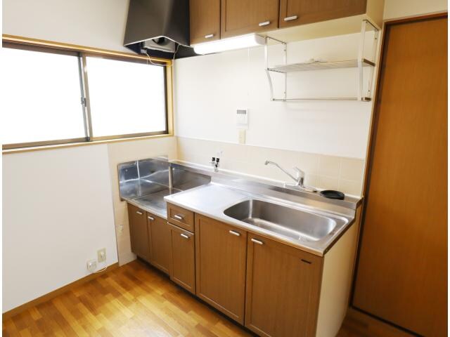 奈良県生駒市東旭ケ丘 ハイツ 1階のキッチン