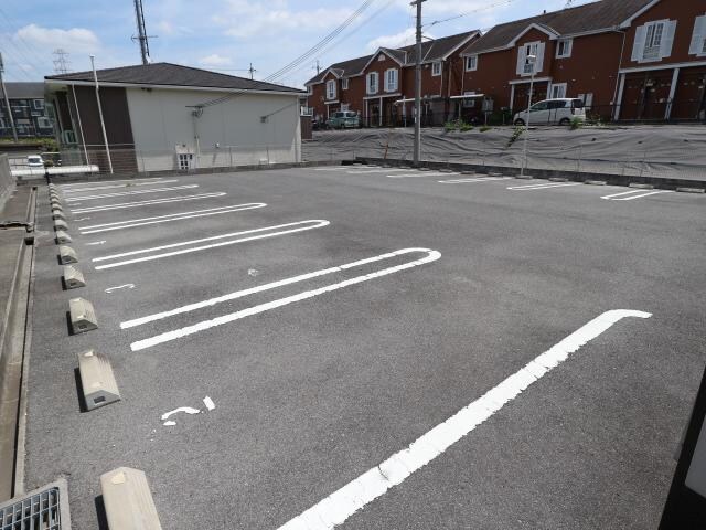 生駒駅 バス11分　新生駒台北口下車：停歩7分 2階の駐車場