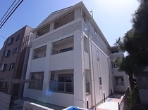 近鉄難波線・奈良線 生駒駅 3階建 築7年の外観写真