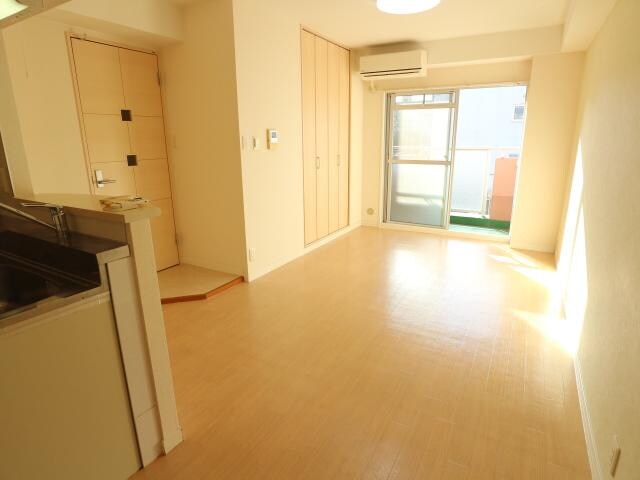 新大宮駅 徒歩5分 3階の居室