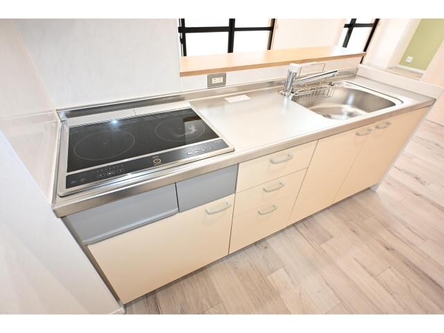 奈良駅 徒歩10分 1階のキッチン