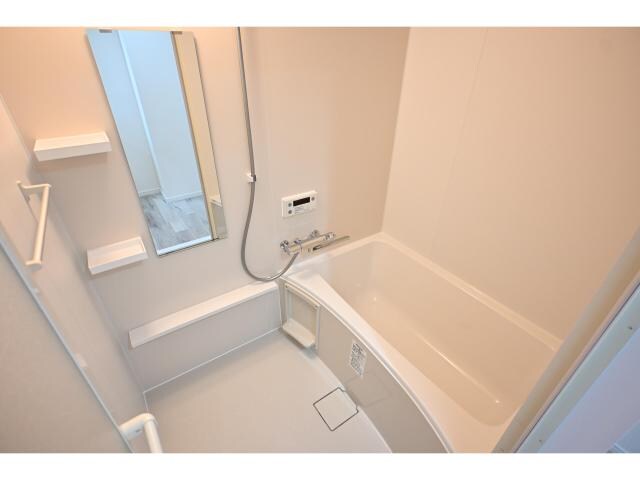 奈良駅 徒歩10分 1階のバス