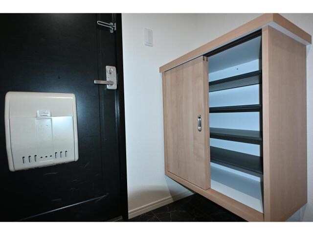 奈良駅 徒歩10分 1階の玄関周り