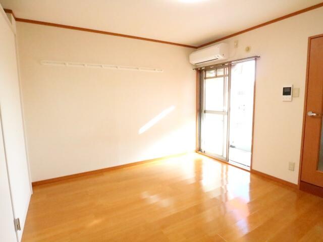 近鉄奈良駅 徒歩2分 6階の居室