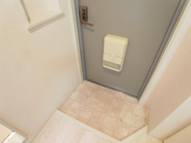 奈良駅 徒歩5分 1階の玄関周り