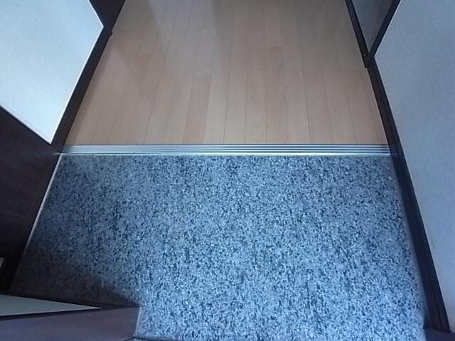 近鉄奈良駅 バス15分　八条町地蔵前下車：停歩3分 1階の玄関周り