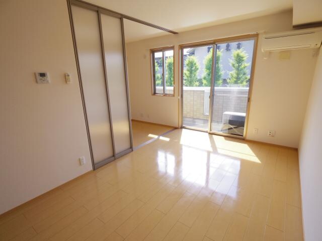 新大宮駅 徒歩15分 2階の居室