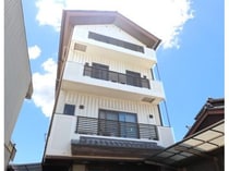 近鉄難波線・奈良線 近鉄奈良駅 4階建 築31年の外観写真