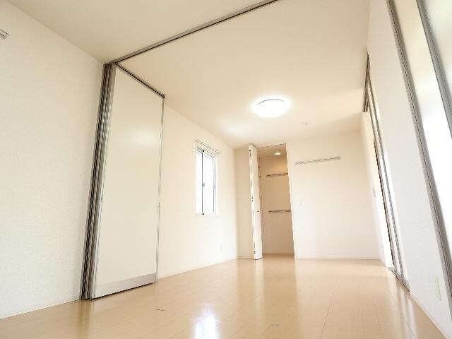 帯解駅 徒歩9分 2階の居室