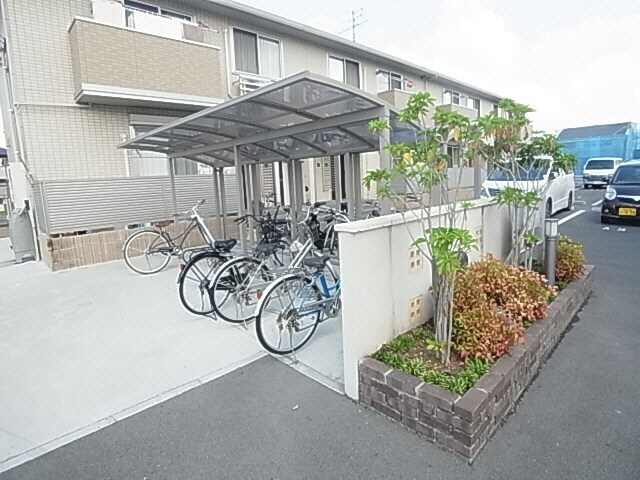 近鉄奈良駅 バス10分　大安寺下車：停歩12分 2階の駐輪場