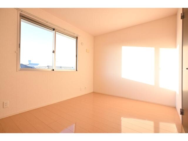 近鉄奈良駅 バス10分　大安寺下車：停歩12分 2階の居室