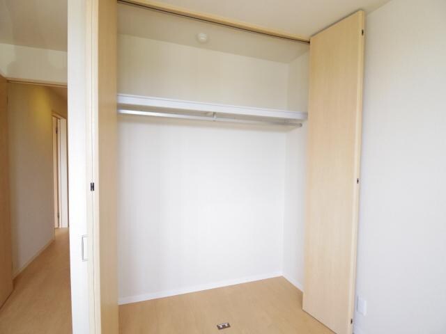 近鉄奈良駅 バス15分　梅美台5丁目下車：停歩1分 2階の収納