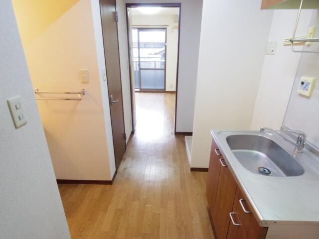 近鉄奈良駅 バス13分　護国神社下車：停歩5分 1階のキッチン