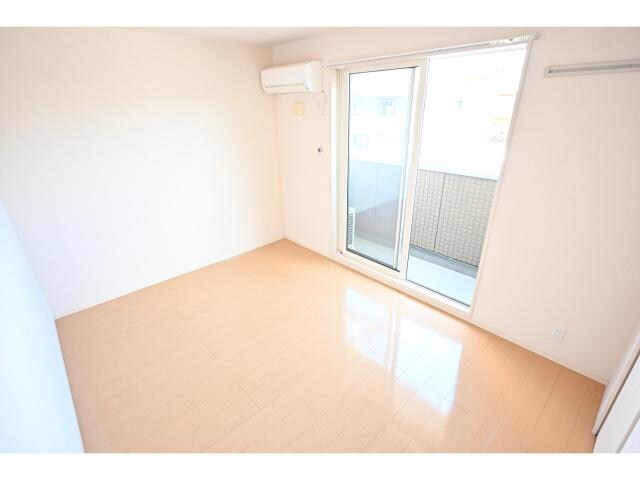 奈良駅 バス8分　北神殿下車：停歩6分 2階の居室