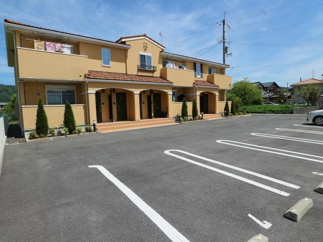 加茂駅 徒歩5分 2階の外観