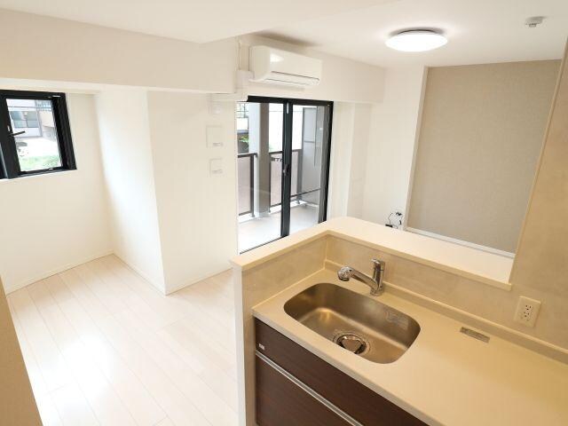 奈良駅 徒歩7分 4階のキッチン