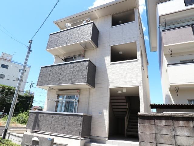 奈良駅 徒歩23分 3階の外観