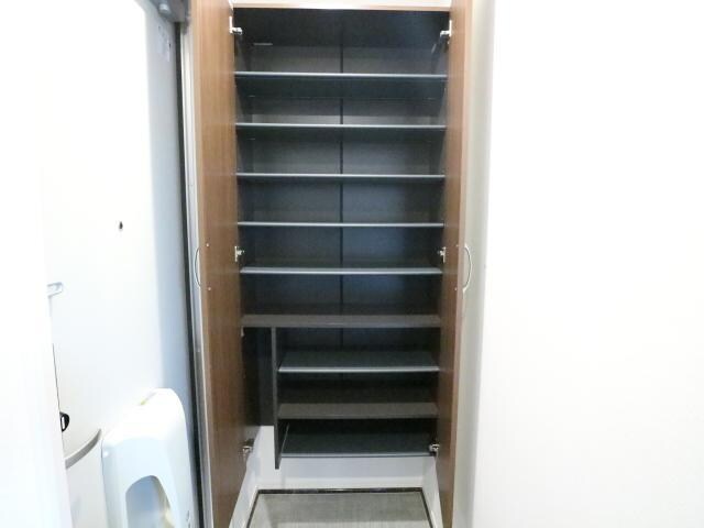 奈良駅 徒歩23分 3階の収納