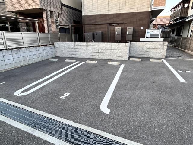 近鉄奈良駅 徒歩9分 1階の駐車場