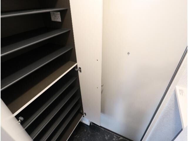 近鉄奈良駅 徒歩9分 1階の玄関周り