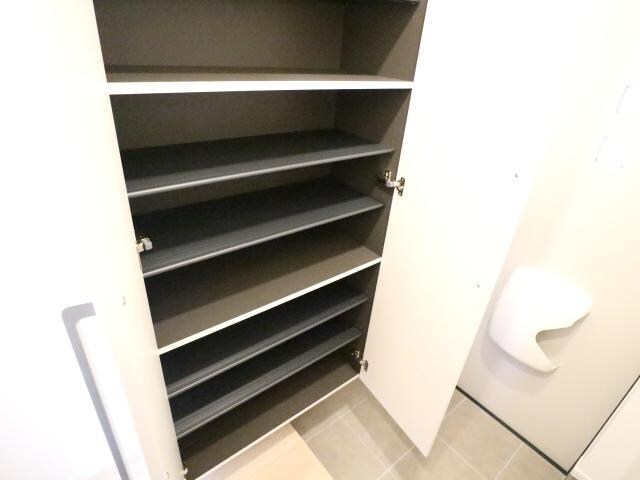 加茂駅 徒歩6分 1階の収納