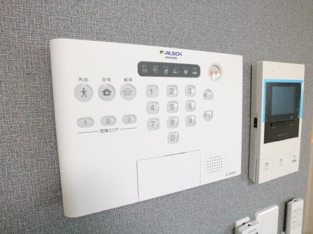 近鉄奈良駅 バス18分　辰市農協下車：停歩8分 2階のセキュリティ