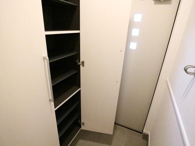 加茂駅 徒歩10分 2階の収納