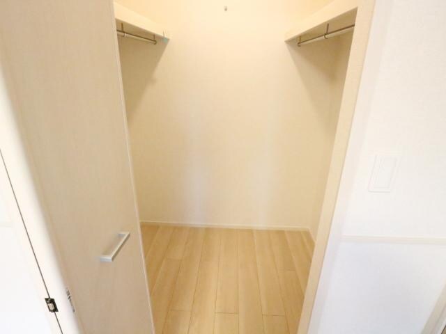 加茂駅 徒歩10分 2階の収納