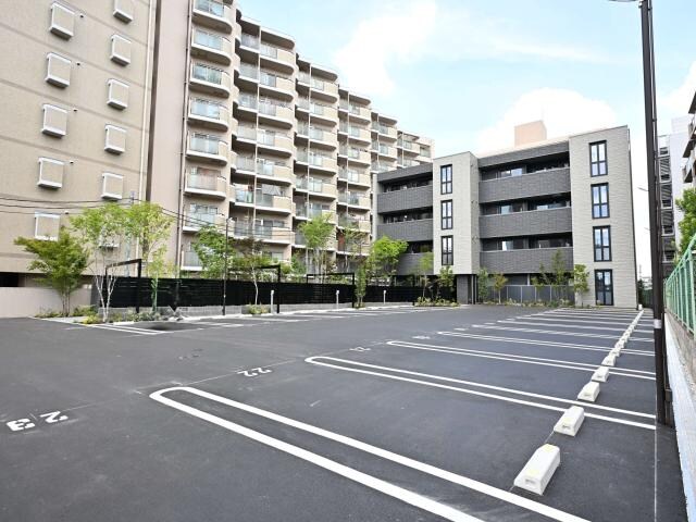 新大宮駅 徒歩6分 1階の駐車場