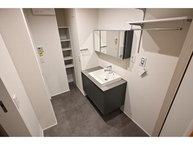 新大宮駅 徒歩6分 1階の洗面・脱衣所