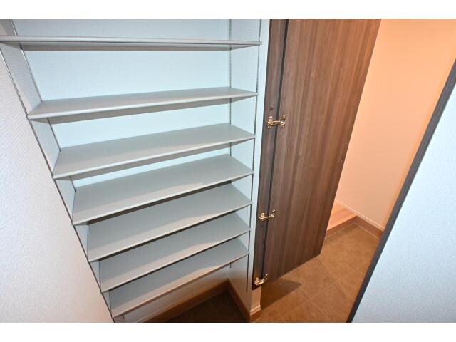 奈良駅 徒歩19分 1階の玄関周り