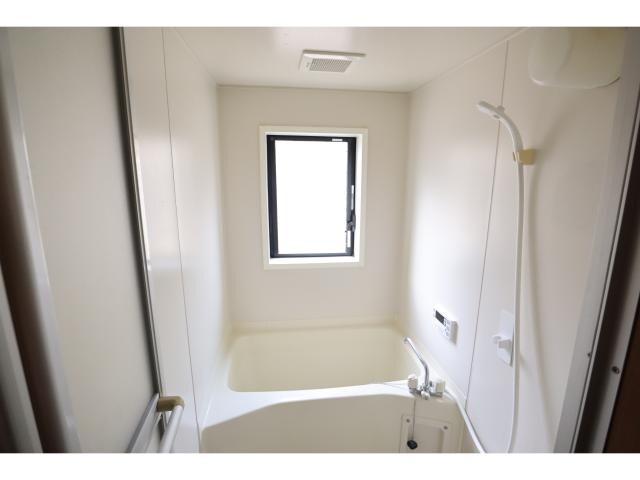 二上駅 徒歩15分 1階のバス