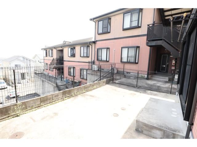 二上駅 徒歩15分 1階のベランダ・バルコニー・庭