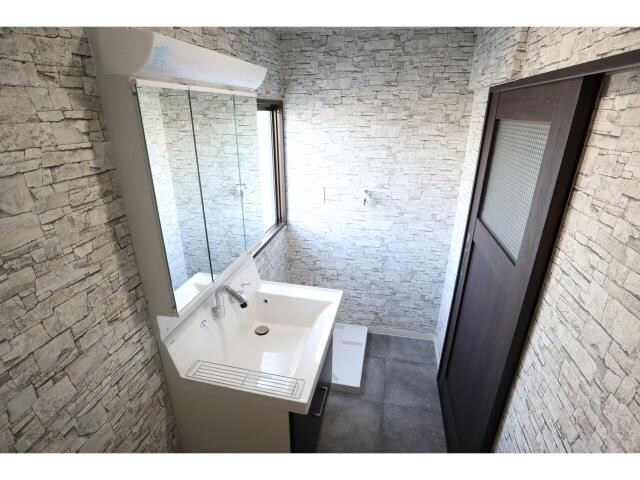 五位堂駅 徒歩2分 3階の洗面・脱衣所