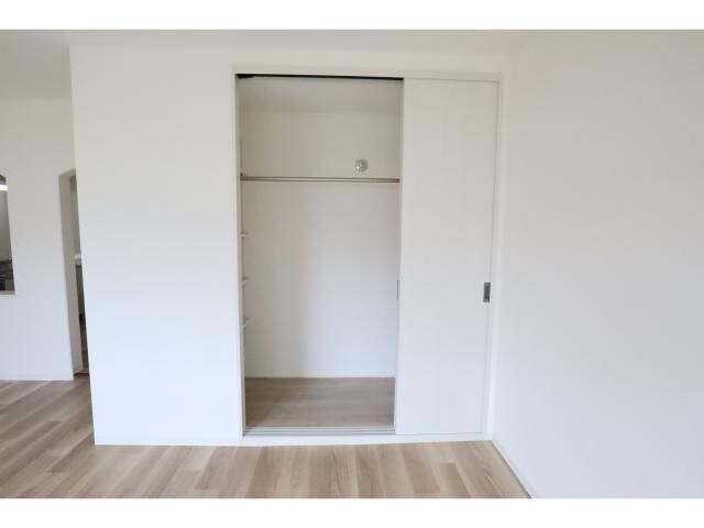 五位堂駅 徒歩18分 1階の収納