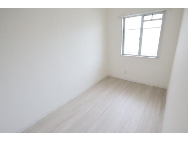 五位堂駅 徒歩18分 1階の居室