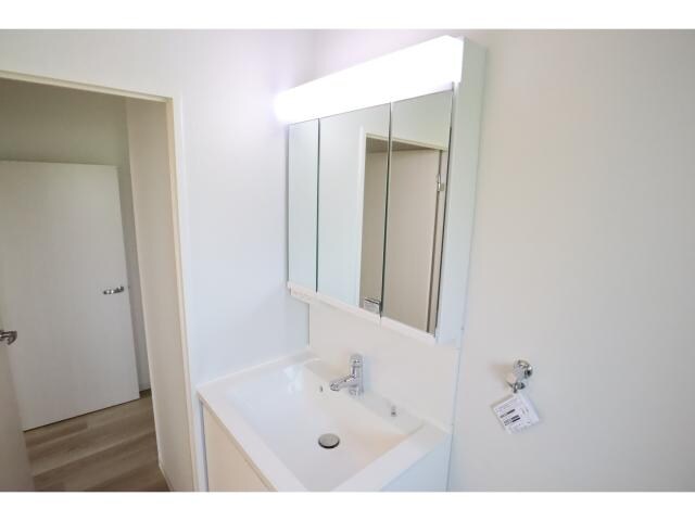 五位堂駅 徒歩18分 1階の洗面・脱衣所