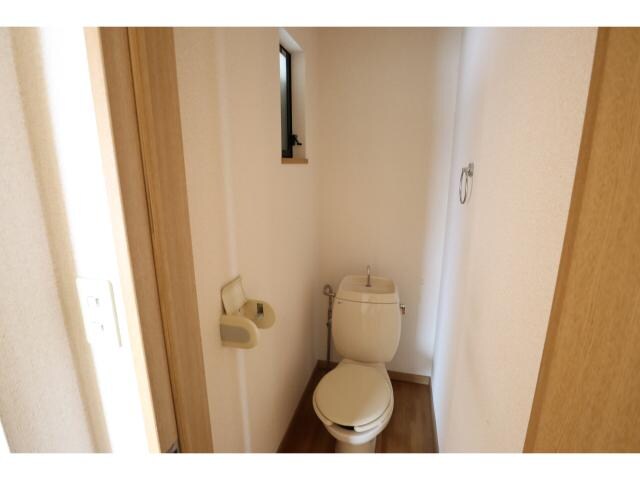 近鉄下田駅 徒歩2分 2階のトイレ