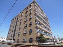 和歌山線 志都美駅 7階建 築33年の外観写真