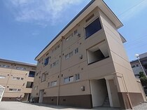 近鉄大阪線（近畿） 二上駅 3階建 築52年の外観写真