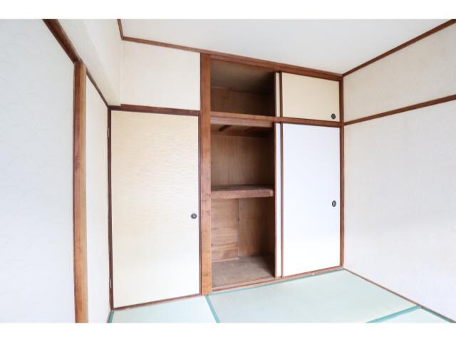 二上駅 徒歩10分 1階の収納