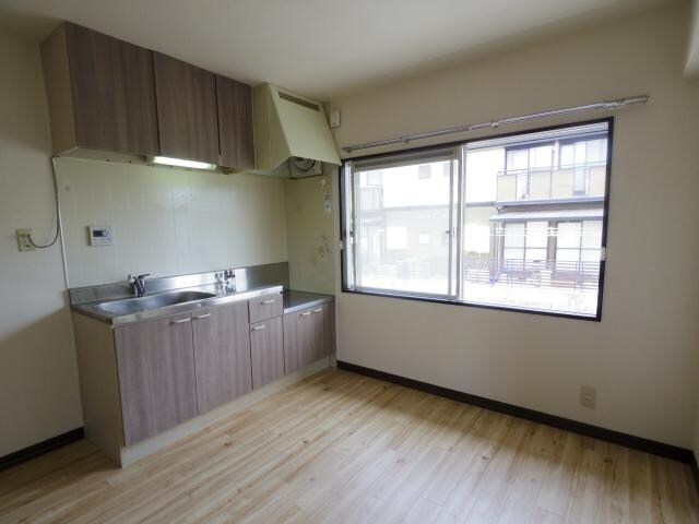 五位堂駅 バス8分　馬見北９丁目下車：停歩2分 2階の居室