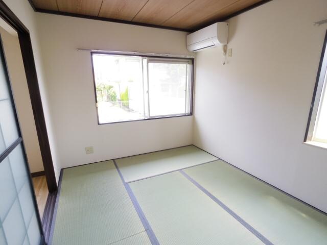 五位堂駅 バス8分　馬見北９丁目下車：停歩2分 2階の居室