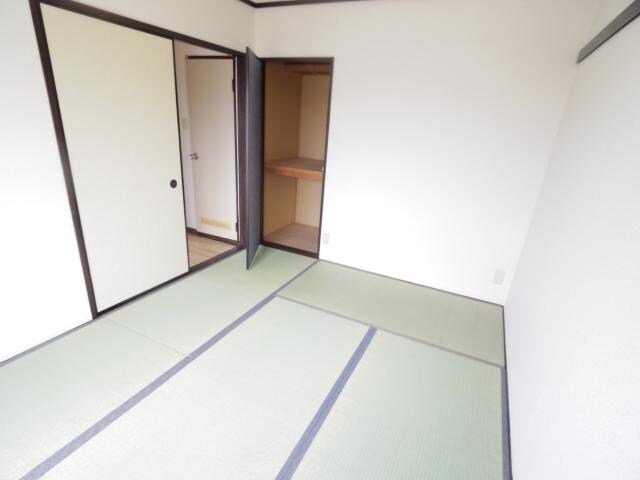 五位堂駅 バス8分　馬見北９丁目下車：停歩2分 2階の居室