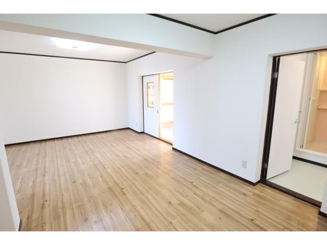 近鉄下田駅 徒歩10分 2階の居室