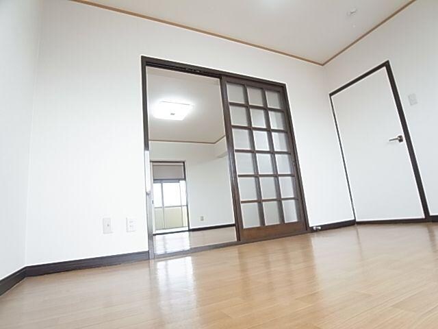 近鉄下田駅 徒歩10分 4階の居室