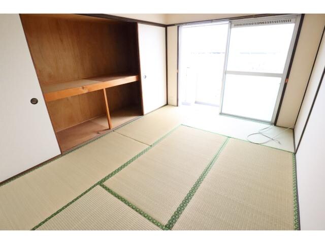 近鉄下田駅 徒歩6分 4階の居室