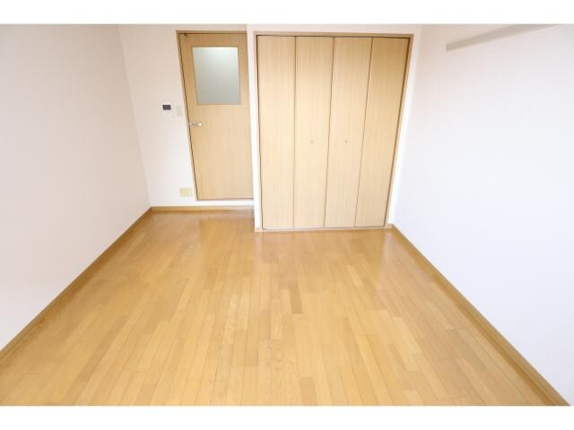 五位堂駅 徒歩5分 4階の居室