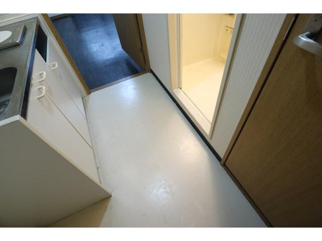 五位堂駅 徒歩5分 3階の玄関周り