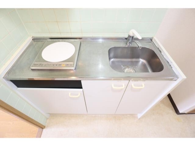 五位堂駅 徒歩5分 4階のキッチン